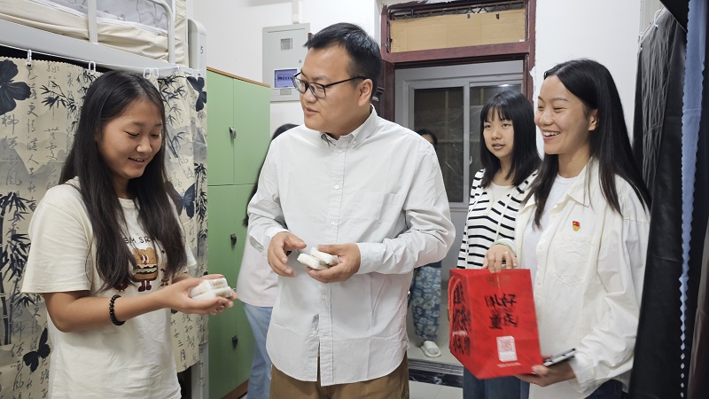 中秋2.jpg